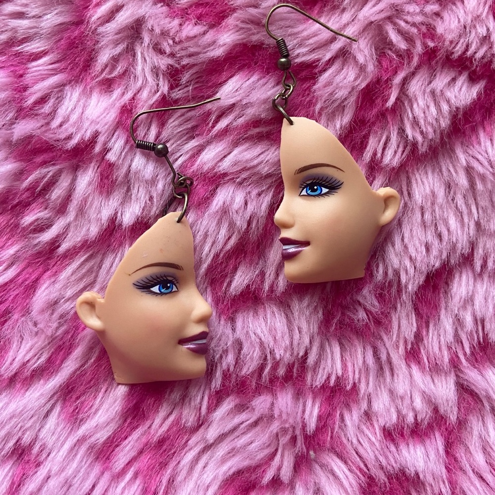 BARBIE HALF FACE/HEAD EARRINGS